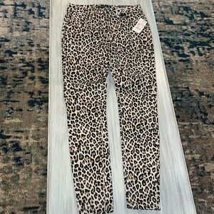 Design lab leopard stretch jeans never worn